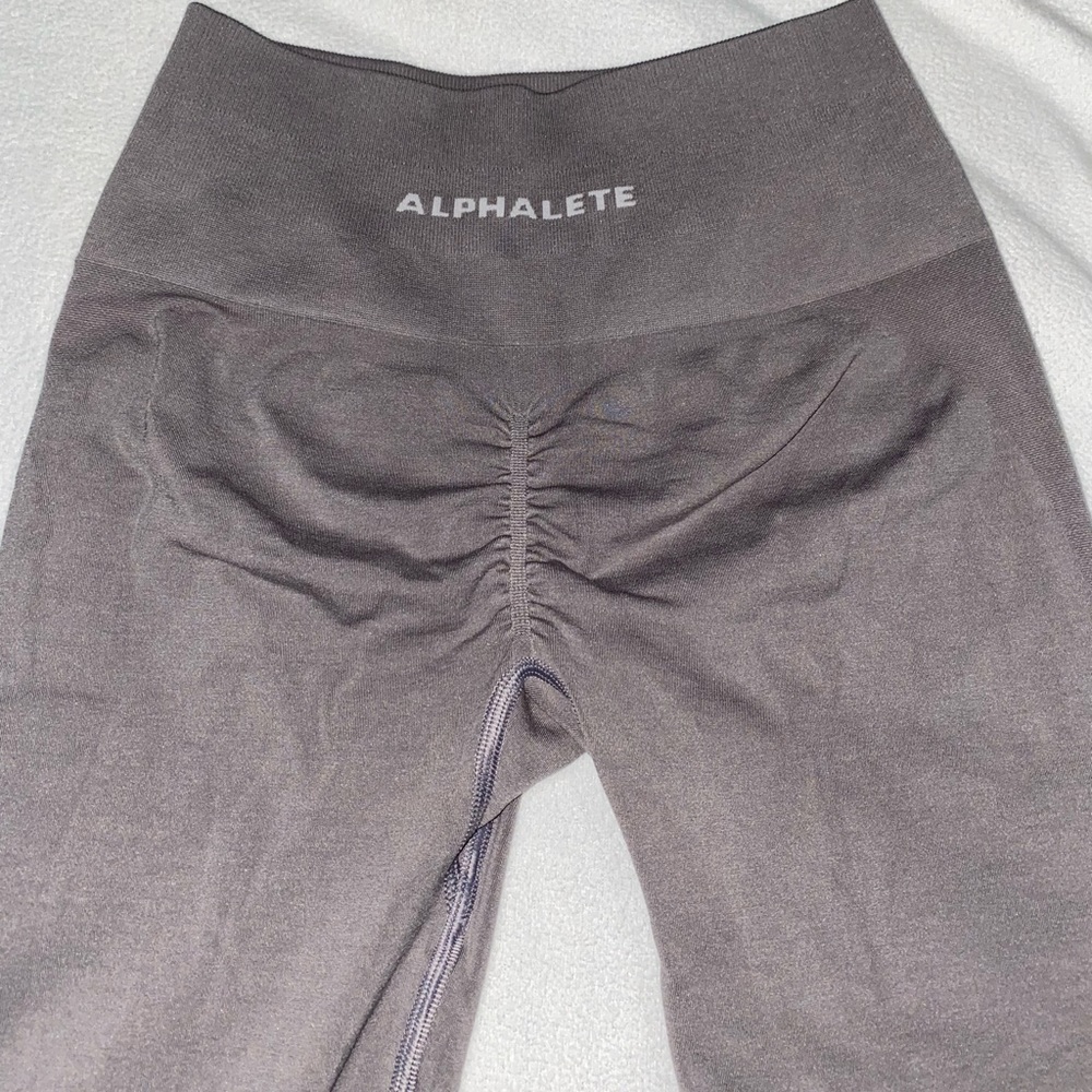 Alphalete amplify leggings